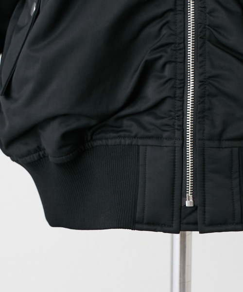 one after another NICE CLAUP(ワンアフターアナザーナイスクラップ)の「【袖が取り外せてベストにもなる】マルチウェイMA-1(MA-1・レディース・ブラック/カーキ/アイボリー・FREE)」の7枚目の写真