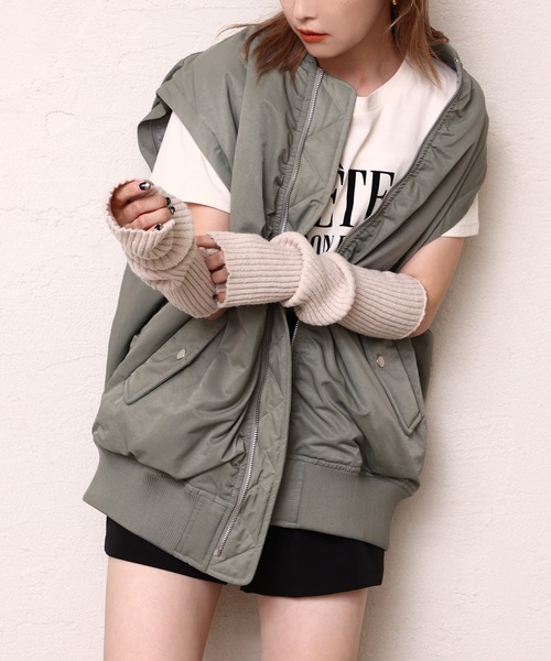 one after another NICE CLAUP(ワンアフターアナザーナイスクラップ)の「【袖が取り外せてベストにもなる】マルチウェイMA-1(MA-1・レディース・ブラック/カーキ/アイボリー・FREE)」の6枚目の写真