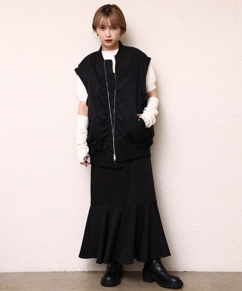 one after another NICE CLAUP(ワンアフターアナザーナイスクラップ)の「【袖が取り外せてベストにもなる】マルチウェイMA-1(MA-1・レディース・ブラック/カーキ/アイボリー・FREE)」の5枚目の写真