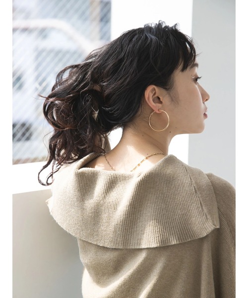 earth music&ecology（アースミュージックアンドエコロジー）の「BIGカラーショート丈ニットプルオーバー（ニット/セーター・レディース・ベージュ/ブルー/アイボリー・FREE）」の6枚目の写真