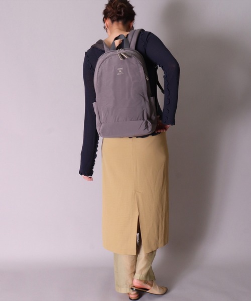 anello(アネロ)の「(LF)【anello】10ポケット デイパック(バックパック/リュック・レディース・ブラック/ネイビー/グレー/グレイッシュベージュ・ONE SIZE)」の20枚目の写真