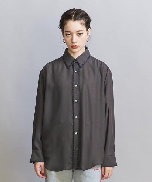 BEAUTY&YOUTH UNITED ARROWS（ビューティーアンドユースユナイテッドアローズ）の「キュプラブレンド エンブロイダリー シャツ（シャツ/ブラウス・レディース・ナチュラル/ダークブラウン・FREE）」の3枚目の写真