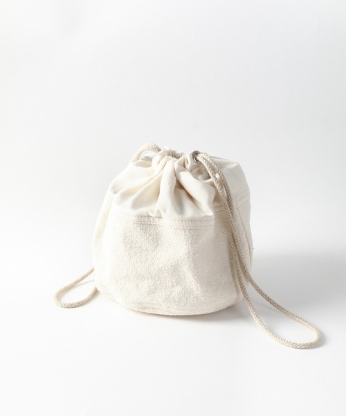 SETTO(セット)の「MINIMA BAG:巾着バッグ(ショルダーバッグ・レディース・ブラック/オフホワイト・FREE)」の2枚目の写真