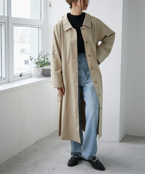 ECRIRE（エクリール）の「【るうコラボ】ツイルステンカラーコート（ステンカラーコート・レディース・ベージュ/ブラック・M/L）」の3枚目の写真