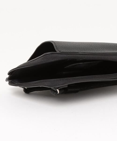 Legato Largo(レガートラルゴ)の「Legato Largo / レガートラルゴ / フルグレインフェイクレザー スマホショルダー / LG-D1161Z(ショルダーバッグ・レディース・グレイッシュベージュ/ライトブルー/ブラック/グレー・ONESIZE)」の18枚目の写真