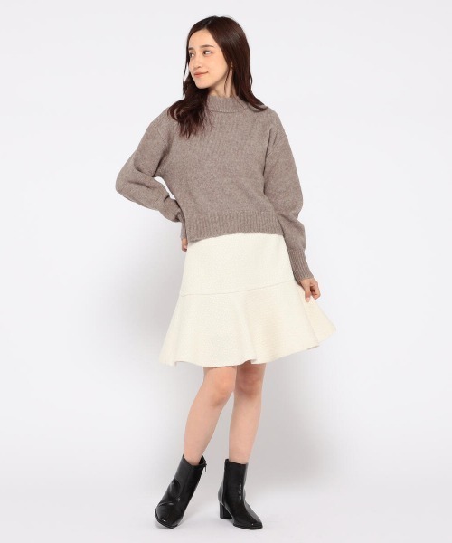 MISCH MASCH(ミッシュマッシュ)の「キャメル混オーバーハイネックニット(ニット/セーター・レディース・モカ/ラベンダー/ベージュ/ライトグレー・MEDIUM)」の5枚目の写真