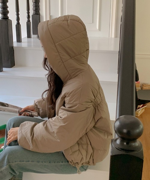 SONA（ソナ）の「SONYUNARA 羽毛ウィンターデイリーショートダウン（ダウンジャケット/コート・レディース・カーキブラウン/ブラック・FREE）」の3枚目の写真