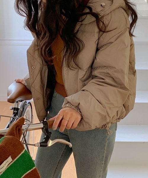 SONA（ソナ）の「SONYUNARA 羽毛ウィンターデイリーショートダウン（ダウンジャケット/コート・レディース・カーキブラウン/ブラック・FREE）」の7枚目の写真