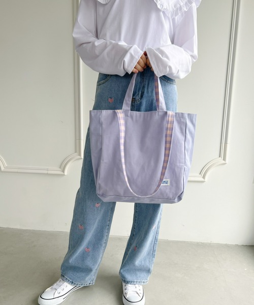 Loueme(ルエム)の「【23/SS 春夏新作】リバーシブル2WAYギンガムチェックトート(トートバッグ・レディース・ライトブルー/ラベンダー/グリーン・FREE)」の11枚目の写真