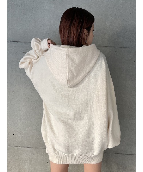 ENVYM（アンビー）の「オーバーサイズニットＰＫ（ニット/セーター・レディース・グレー/ブラック/ホワイト・FREE）」の13枚目の写真