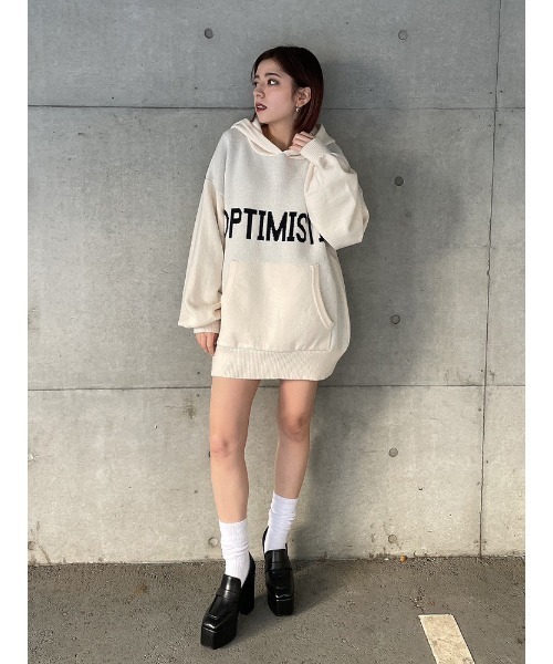 ENVYM（アンビー）の「オーバーサイズニットＰＫ（ニット/セーター・レディース・グレー/ブラック/ホワイト・FREE）」の14枚目の写真