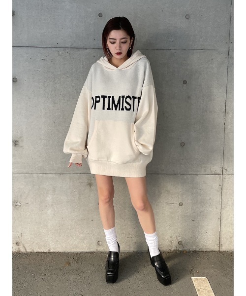 ENVYM（アンビー）の「オーバーサイズニットＰＫ（ニット/セーター・レディース・グレー/ブラック/ホワイト・FREE）」の15枚目の写真