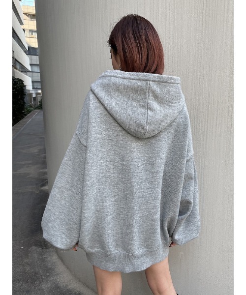 ENVYM（アンビー）の「オーバーサイズニットＰＫ（ニット/セーター・レディース・グレー/ブラック/ホワイト・FREE）」の21枚目の写真