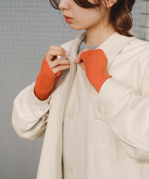 Kastane（カスタネ）の「【2023SSアイテム/WEB限定】フェイクレザーオーバージャケット（ブルゾン・レディース・アイボリー・FREE）」の17枚目の写真