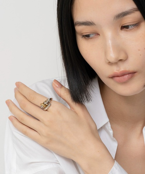 LAPUIS(ラピュイ)の「LAPUIS(ラピュイ)Coil HugリングB(リング・レディース・シルバー/ゴールド/マルチ・11号/9号/13号)」の18枚目の写真