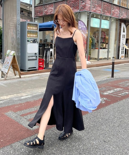 one after another NICE CLAUP（ワンアフターアナザーナイスクラップ）の「キャミソールワンピース（ワンピース・レディース・ブラック・MEDIUM）」の6枚目の写真