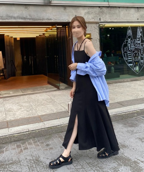 one after another NICE CLAUP（ワンアフターアナザーナイスクラップ）の「キャミソールワンピース（ワンピース・レディース・ブラック・MEDIUM）」の8枚目の写真