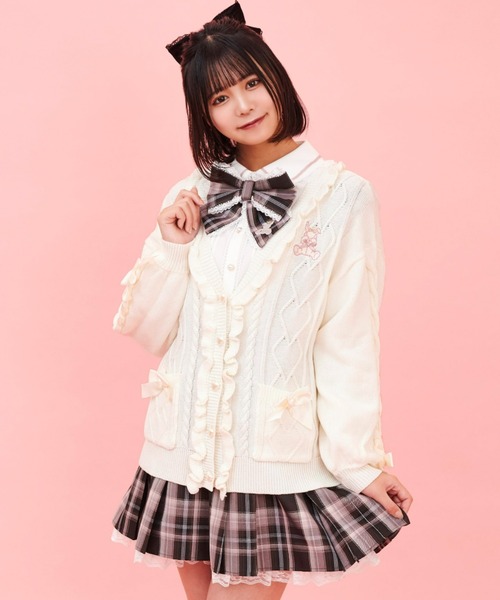 Secret Honey(シークレットハニー)の「うさぎ刺繍ケーブルビッグカーディガン(カーディガン/ボレロ・レディース・グレー/オフホワイト/ピンク/ホワイト系その他・FREE)」の2枚目の写真