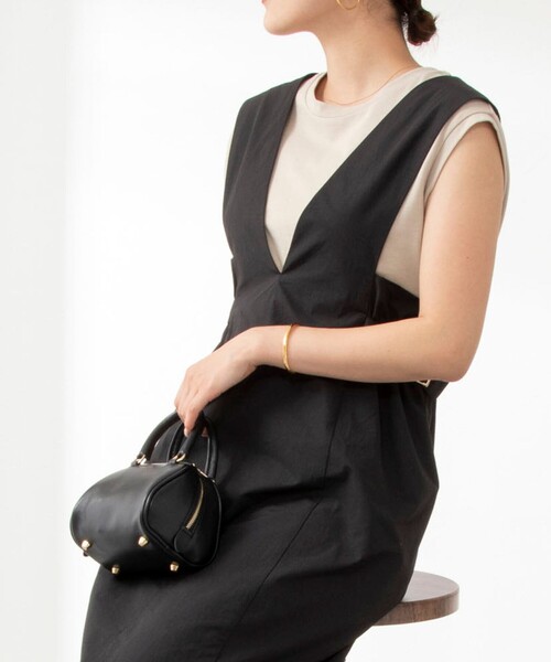 NOLLEY’S（ノーリーズ）の「【WEB限定カラーあり】5C BASIC ノースリーブTシャツ（Tシャツ/カットソー・レディース・ロイヤルブルー/ホワイト/ホワイト系その他5/チャコールグレー/キャメル/ピンク/ブラック・36/38）」の7枚目の写真