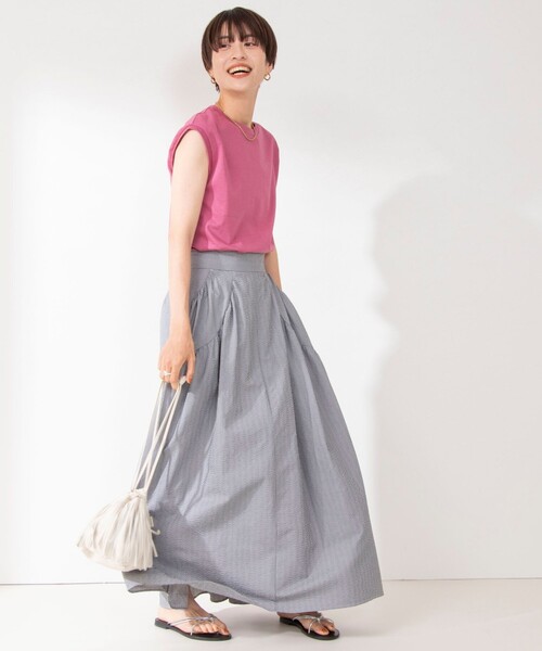 NOLLEY’S（ノーリーズ）の「【WEB限定カラーあり】5C BASIC ノースリーブTシャツ（Tシャツ/カットソー・レディース・ロイヤルブルー/ホワイト/ホワイト系その他5/チャコールグレー/キャメル/ピンク/ブラック・36/38）」の9枚目の写真