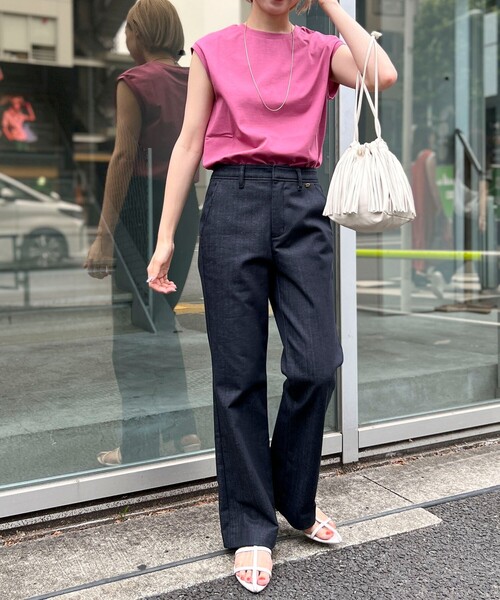 NOLLEY’S（ノーリーズ）の「【WEB限定カラーあり】5C BASIC ノースリーブTシャツ（Tシャツ/カットソー・レディース・ロイヤルブルー/ホワイト/ホワイト系その他5/チャコールグレー/キャメル/ピンク/ブラック・36/38）」の13枚目の写真