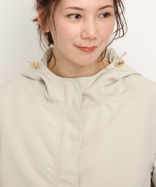 DRESKIP（ドレスキップ）の「◆【ゴールドパーツでレディな仕上がり】撥水マウンテンパ－カー（ブルゾン・レディース・ナチュラル/カーキ/ネイビー/サンドベージュ・02/03/04）」の8枚目の写真