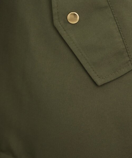 DRESKIP（ドレスキップ）の「◆【ゴールドパーツでレディな仕上がり】撥水マウンテンパ－カー（ブルゾン・レディース・ナチュラル/カーキ/ネイビー/サンドベージュ・02/03/04）」の14枚目の写真