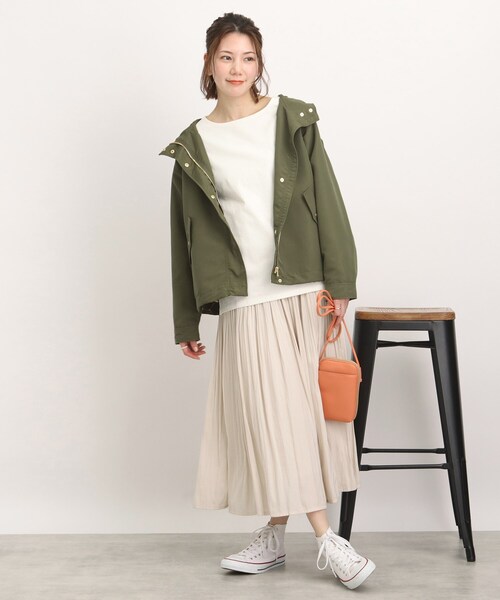 DRESKIP（ドレスキップ）の「◆【ゴールドパーツでレディな仕上がり】撥水マウンテンパ－カー（ブルゾン・レディース・ナチュラル/カーキ/ネイビー/サンドベージュ・02/03/04）」の18枚目の写真