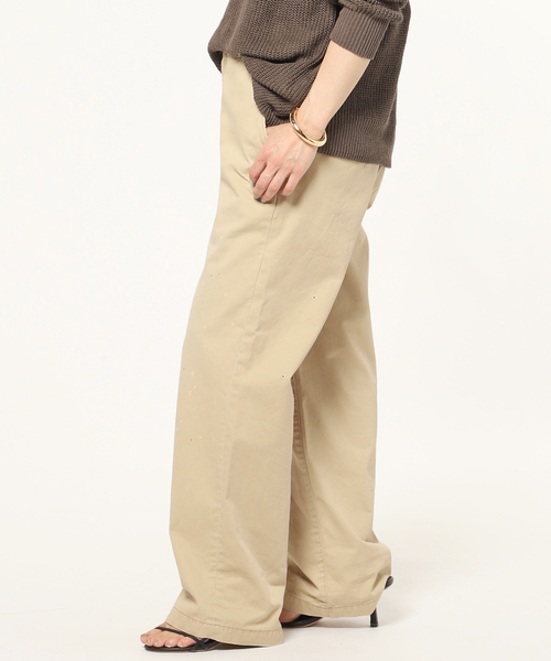 AP STUDIO（エーピーストゥディオ）の「SCENTOF チノパンツ（チノパンツ・レディース・ベージュ・38/36）」の2枚目の写真