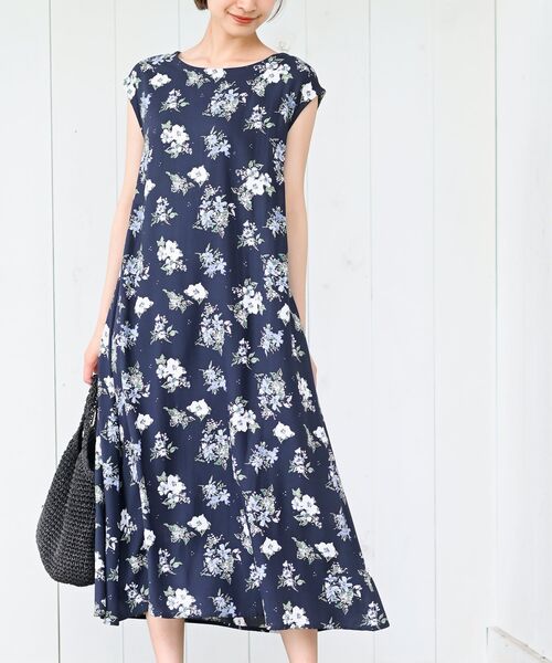 rps（アールピーエス）の「フレンチスリーブプリントワンピース（ワンピース・レディース・ブラック/ネイビー/ブラック系その他2/グレー/ブラック系その他3・フリー）」の5枚目の写真