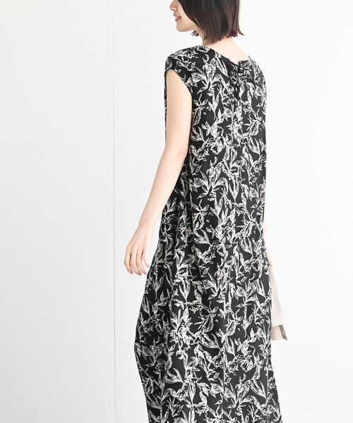 rps（アールピーエス）の「フレンチスリーブプリントワンピース（ワンピース・レディース・ブラック/ネイビー/ブラック系その他2/グレー/ブラック系その他3・フリー）」の14枚目の写真