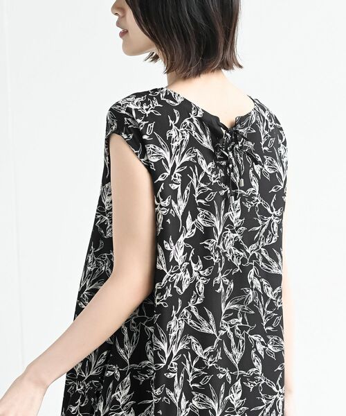 rps（アールピーエス）の「フレンチスリーブプリントワンピース（ワンピース・レディース・ブラック/ネイビー/ブラック系その他2/グレー/ブラック系その他3・フリー）」の18枚目の写真