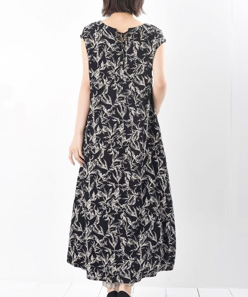 rps（アールピーエス）の「フレンチスリーブプリントワンピース（ワンピース・レディース・ブラック/ネイビー/ブラック系その他2/グレー/ブラック系その他3・フリー）」の12枚目の写真