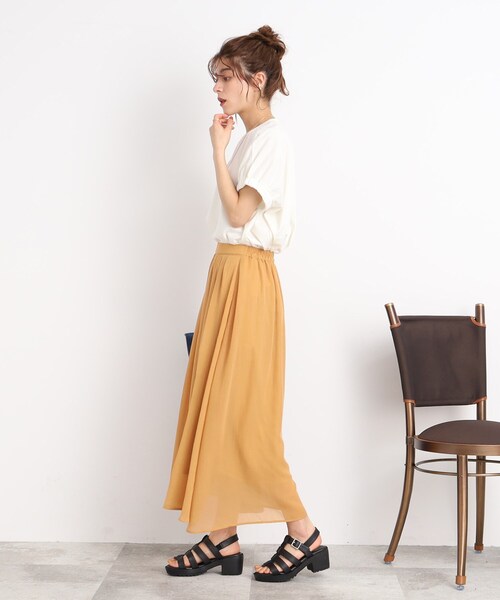 DRESKIP(ドレスキップ)の「◆【接触冷感】ヒップも二の腕もカバー 袖口ギャザードルマンTシャツ(Tシャツ/カットソー・レディース・ピンク系/オリーブ/ブラック系2/オフホワイト/ブラック/ブルー系7・00)」の9枚目の写真