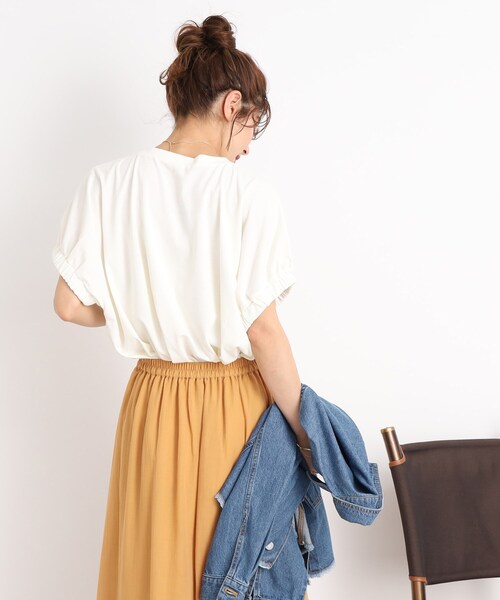 DRESKIP(ドレスキップ)の「◆【接触冷感】ヒップも二の腕もカバー 袖口ギャザードルマンTシャツ(Tシャツ/カットソー・レディース・ピンク系/オリーブ/ブラック系2/オフホワイト/ブラック/ブルー系7・00)」の13枚目の写真