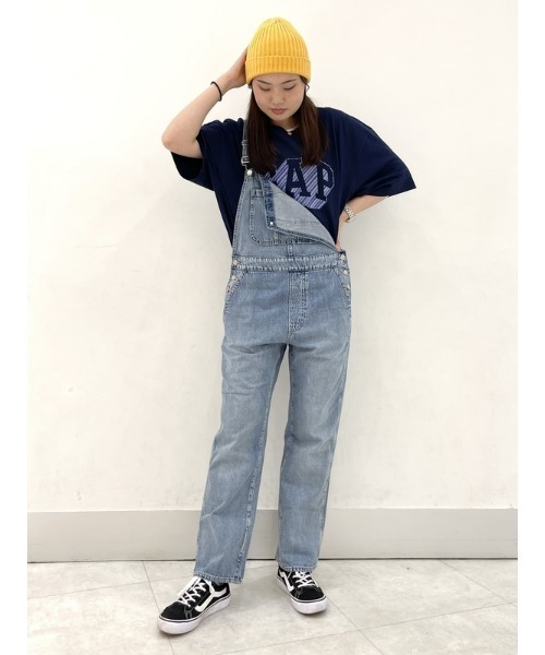 GAP(ギャップ)の「ウォッシュウェル スローチー デニムオーバーオール(サロペット/オーバーオール・レディース・ライトインディゴブルー・XS/S/M/L/XXS)」の14枚目の写真