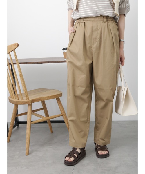 Samansa Mos2 blue(サマンサモスモスブルー)の「厚底グルカサンダル(サンダル・レディース・ブラック/ブラウン/オフホワイト・MEDIUM/LARGE)」の17枚目の写真