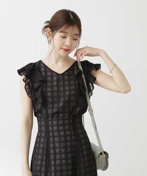 PROPORTION BODY DRESSING(プロポーションボディドレッシング)の「モノトーンシアーチェックラッフルブラウス / 1213210601(シャツ/ブラウス・レディース・ブラック/ブラック系その他/ホワイト系その他・SMALL/MEDIUM)」の13枚目の写真