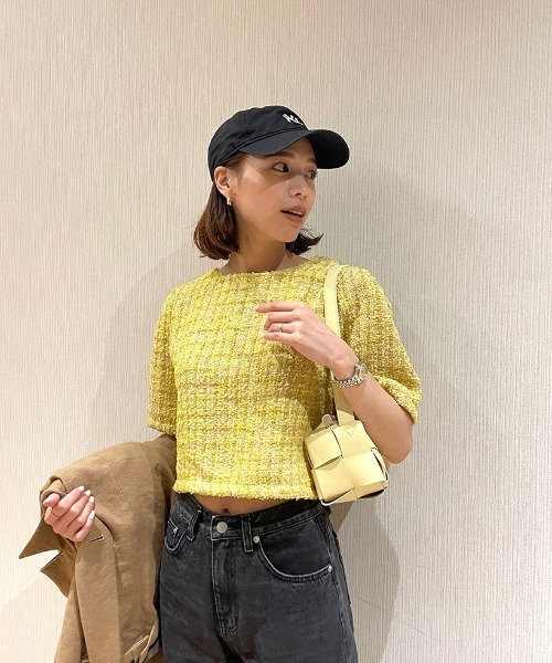 ISOOK（アイスー）の「Back ribbon tweed top / バックリボンツイードトップス(ai select)（シャツ/ブラウス・レディース・イエロー/ベージュ・FREE）」の6枚目の写真
