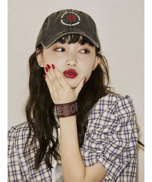 jouetie（ジュエティ）の「スタッズロゴブレスレット（ブレスレット・レディース・オフホワイト/ブラック/ボルドー・FREE）」の9枚目の写真