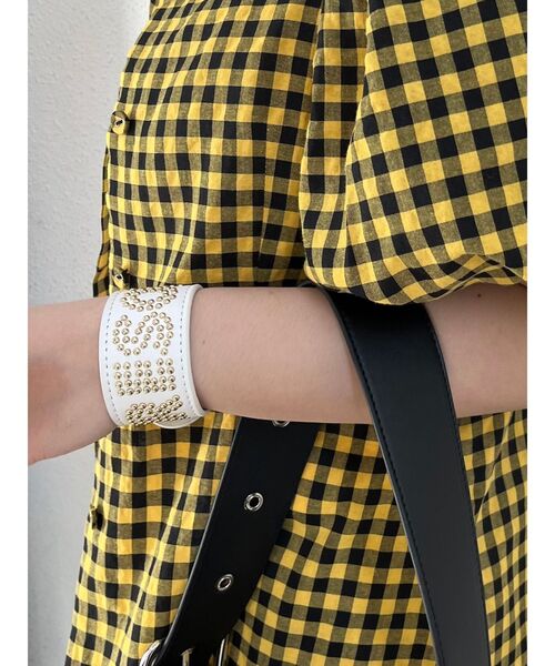 jouetie（ジュエティ）の「スタッズロゴブレスレット（ブレスレット・レディース・オフホワイト/ブラック/ボルドー・FREE）」の16枚目の写真