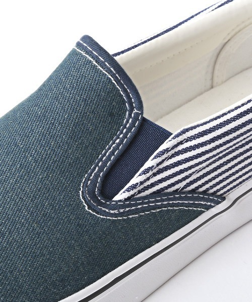 LUXSTYLE(ラグスタイル)の「Bracciano(ブラッチャーノ)総柄スリッポンシューズ(スリッポン・メンズ・ブルー系その他2/レオパード/ブラック系その他/ブルー系その他・25.5/26/27/26.5)」の19枚目の写真