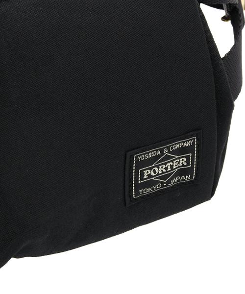 PORTER（ポーター）の「PORTER DRAFT WAIST BAG <B印 YOSHIDA SELECT>（ボディバッグ/ウエストポーチ・メンズ・ブラック/ネイビー/ベージュ・ONE SIZE）」の8枚目の写真