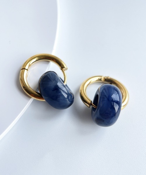 Coo+i(クーイ)の「天然石風フープピアス(ピアス(両耳用)・レディース・グリーン/オレンジ/ネイビー/ターコイズブルー/ピンク・FREE)」の8枚目の写真