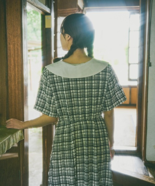 kutir（クティール）の「【クティールとレトロ】ビッグ襟