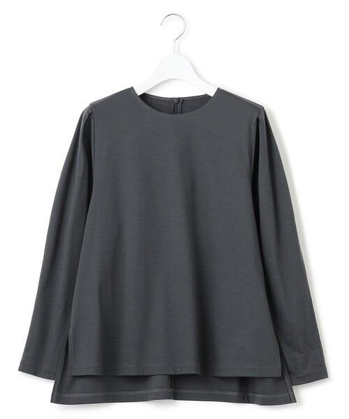 23区(ニジュウサンク)の「【洗える】バナナスリーブ フォルム ロングTシャツ(Tシャツ/カットソー・レディース・ブラック系/グレー系/ベージュ系/ホワイト系・32)」の17枚目の写真