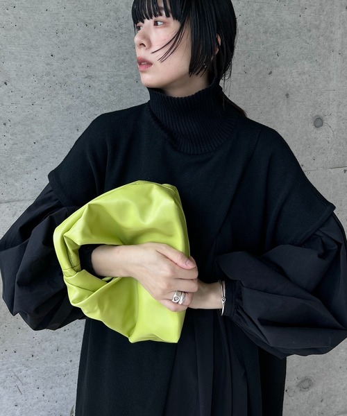 y/m by RIKA(イムバイリカ)の「ツイストハンドルBAG(ショルダーバッグ・レディース・グリーン/ブラック・FREE)」の14枚目の写真