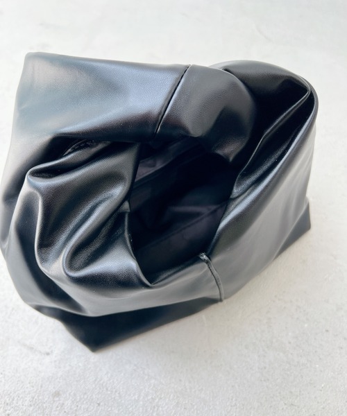 y/m by RIKA(イムバイリカ)の「ツイストハンドルBAG(ショルダーバッグ・レディース・グリーン/ブラック・FREE)」の22枚目の写真