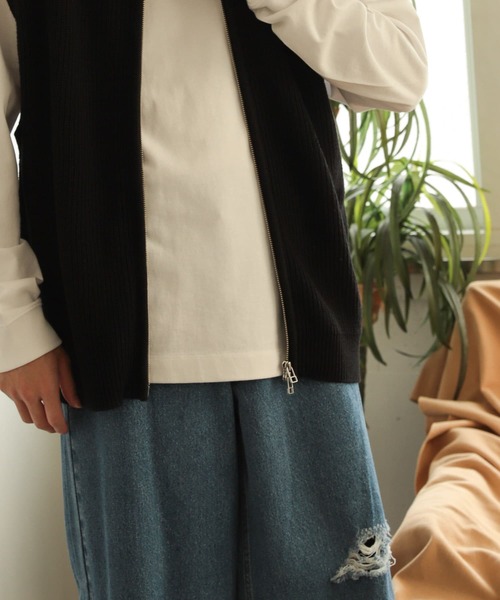 SENSE OF PLACE by URBAN RESEARCH(センスオブプレイスバイアーバンリサーチ)の「『ユニセックス』ドライバーズニットベスト(ベスト・メンズ・ライトグレー/ブラック/カーキ・MEDIUM/LARGE)」の11枚目の写真