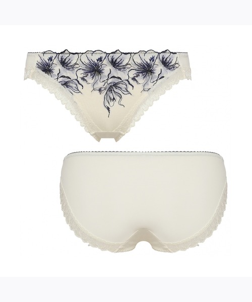 Triumph（トリンプ）の「天使のブラ(R) 魔法のハリ感586 レギュラーショーツ TR586 Hikini（ショーツ・レディース・イエロー/ピンク/ブラック/ホワイト・L/M）」の9枚目の写真